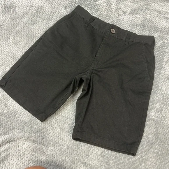 RVCA Men's 29 The Weekend Stretch Chino Short Shorts Black Casual 9in Inseam - Picture 2 of 9